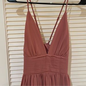 Lulus pleated maxi dress